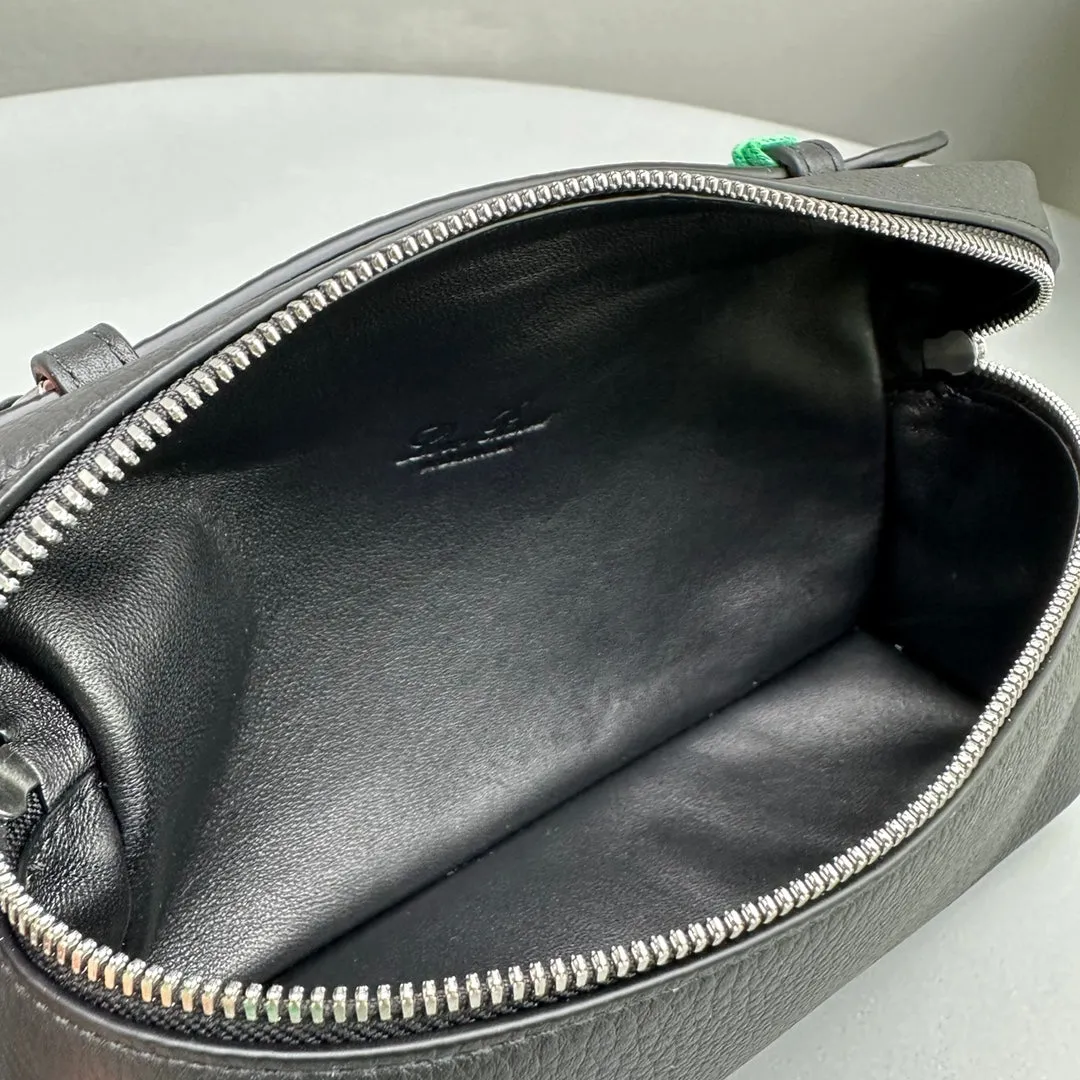 Extra Pocket L19 Black Cowhide Shw