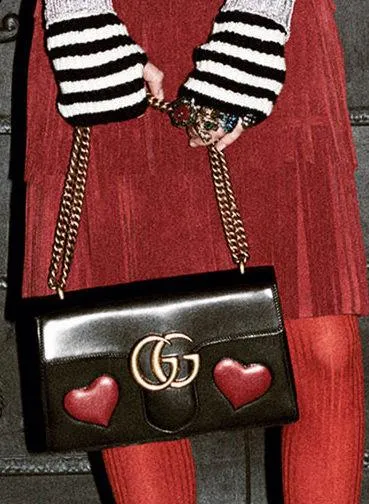 GG Marmont Medium Heart Shoulder Bag in Pink or Black