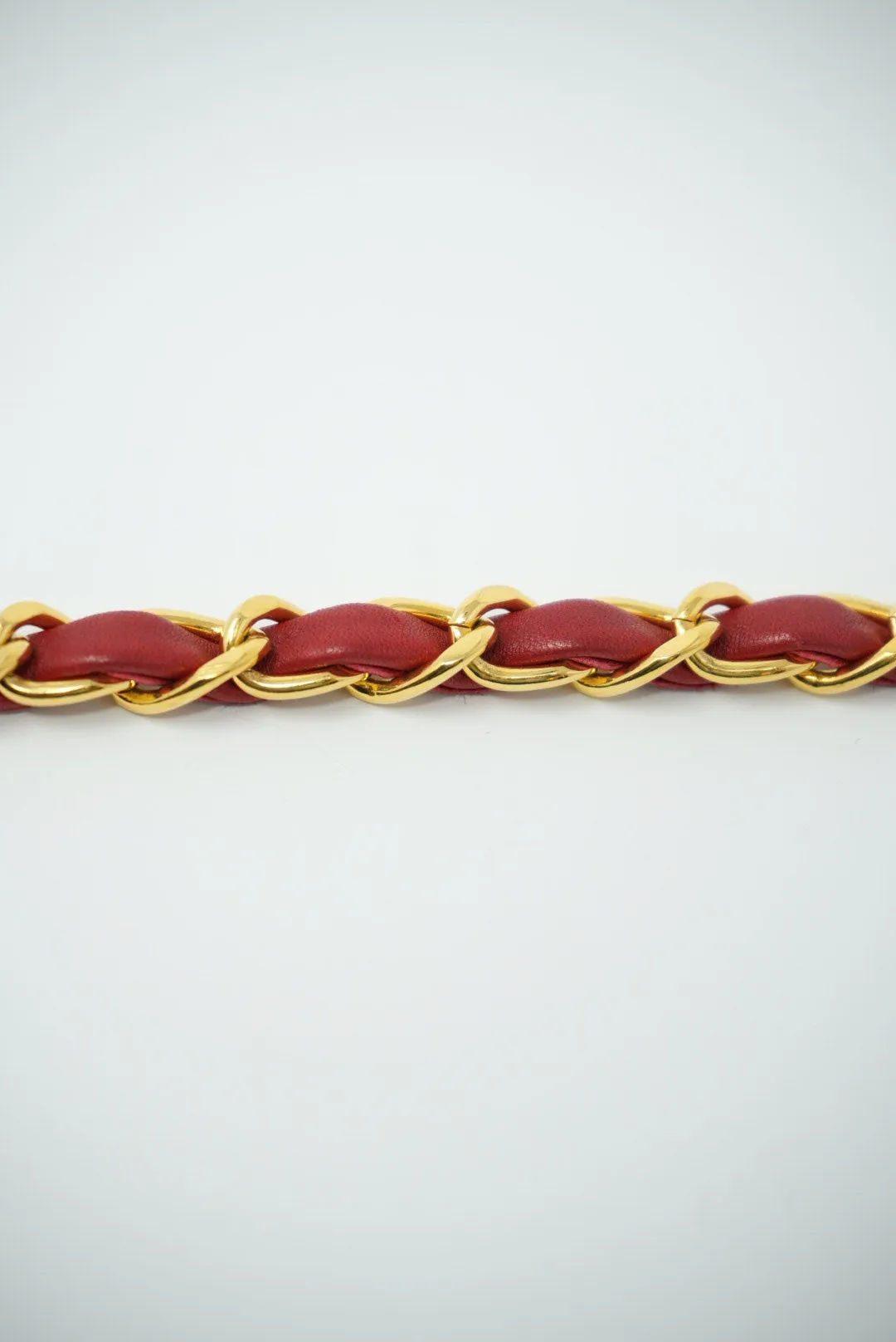 Pre-Owned CHANEL Medallion Gold Red Chain Belt Leather