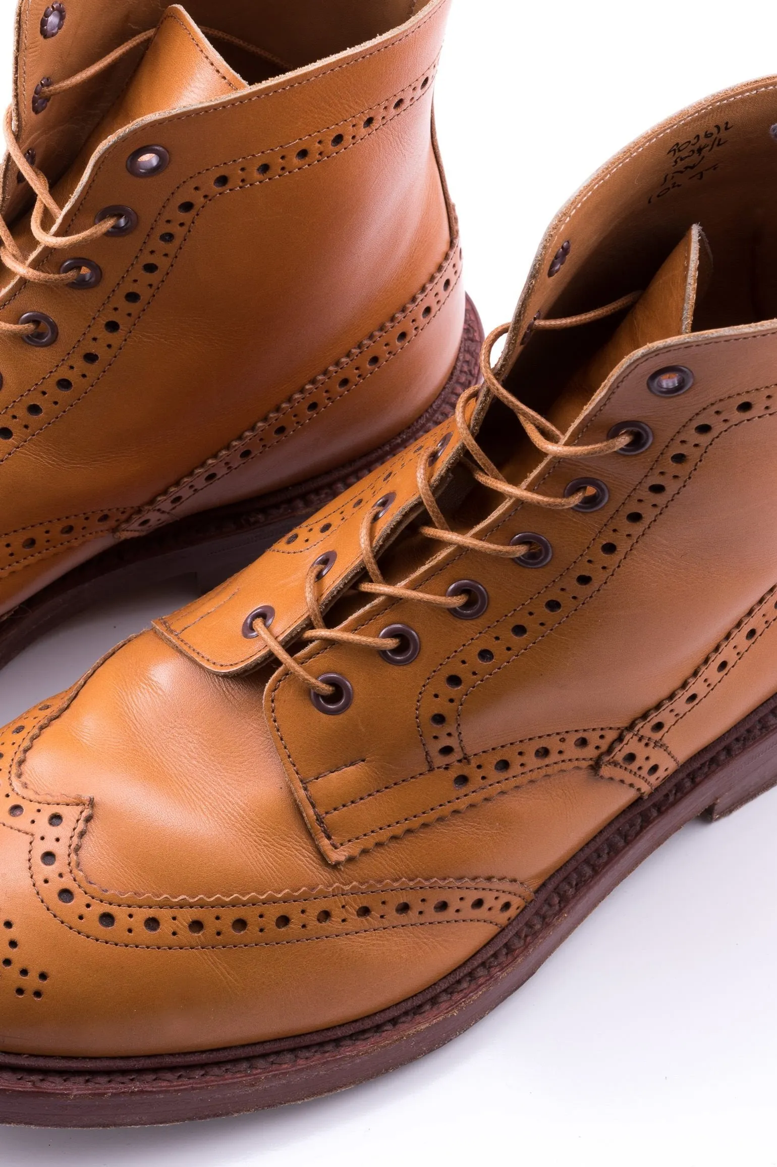 Round Light Brown Waxed Cotton Bootlaces