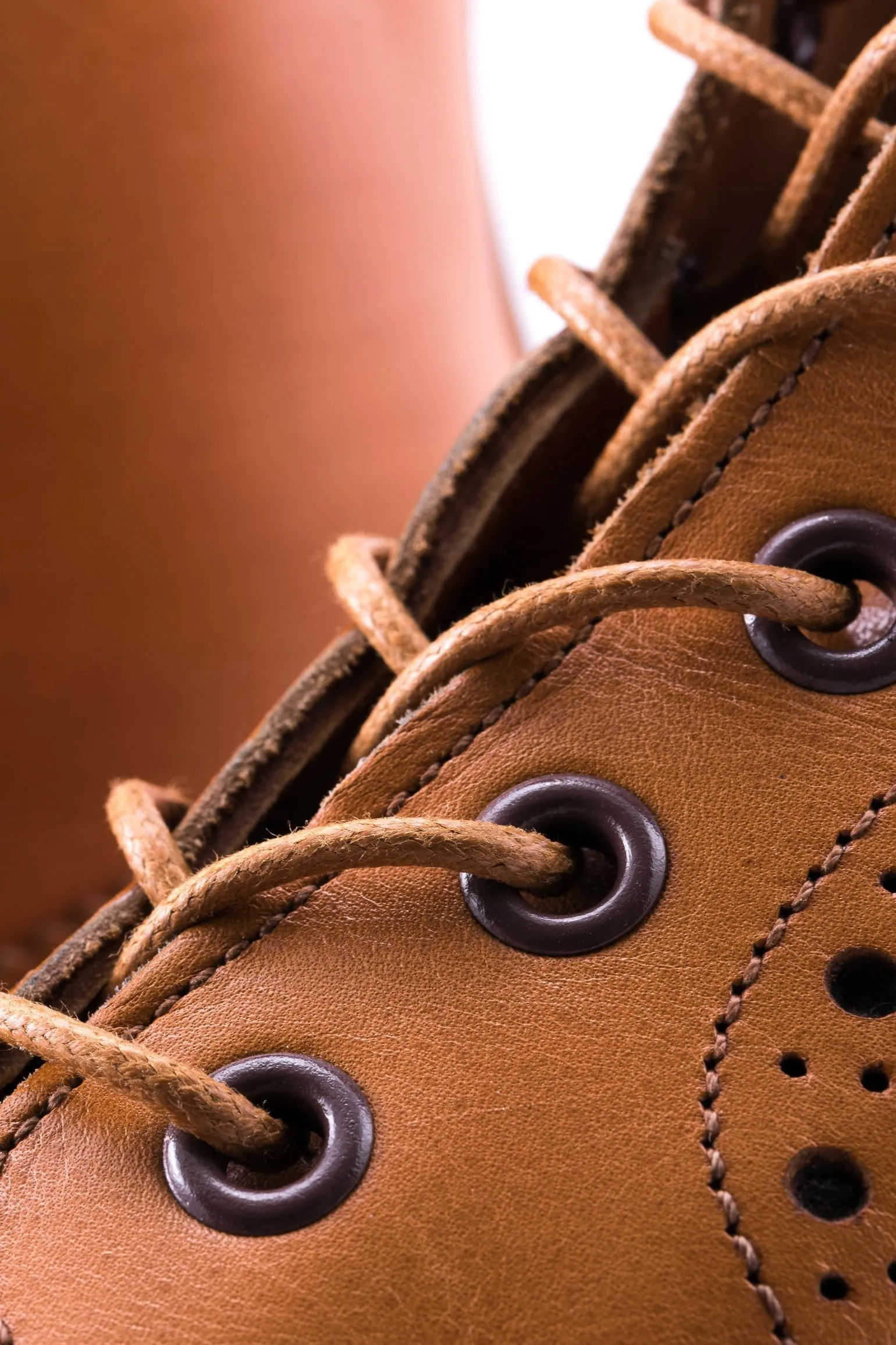 Round Light Brown Waxed Cotton Bootlaces