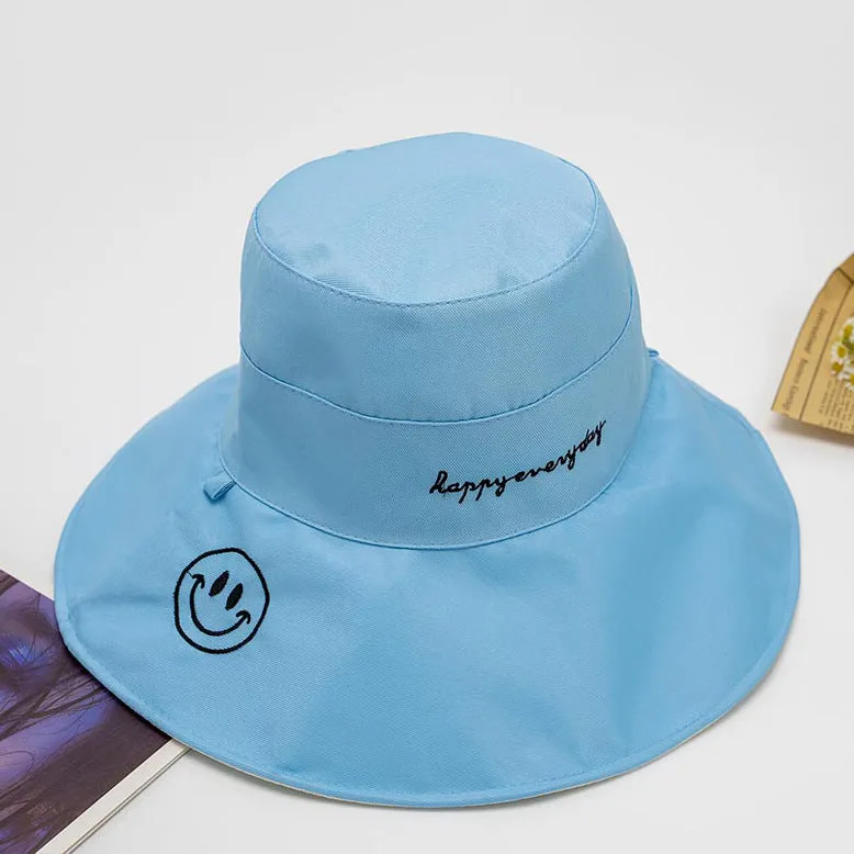 Women's Smiley Double Sided Sunshade Bucket Hat